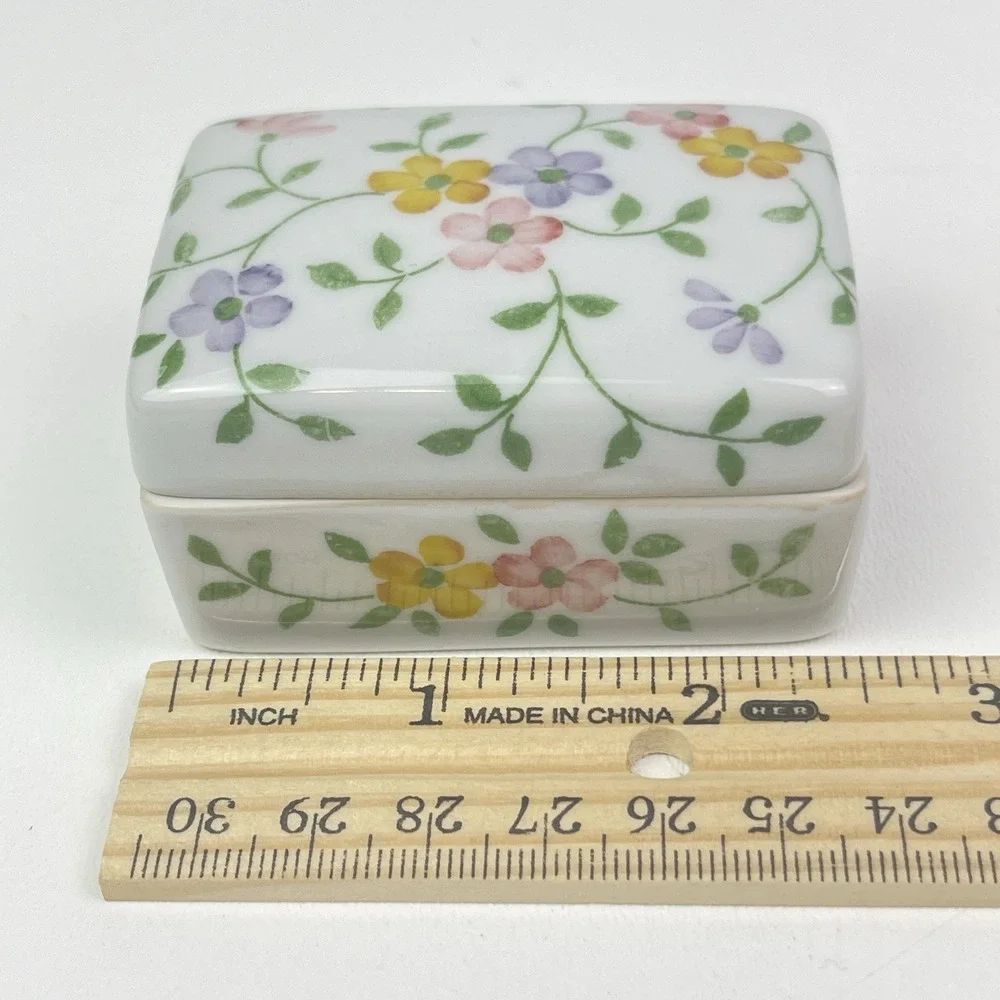 Andrea By Sadek Porcelain Floral Lidded Trinket Box Made In Japan
